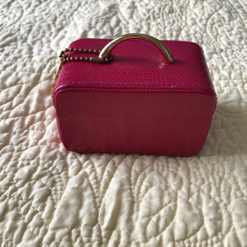 Small Red Jewelry Box - Picture 2 of 6